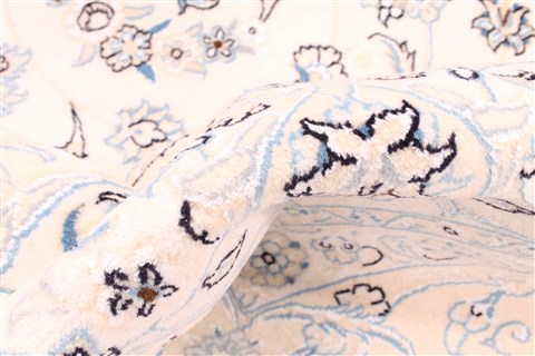 Nain Blue Hand Knotted 100 X 135 Area Rug 254-30281 Image 11
