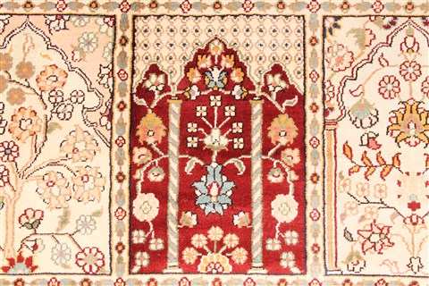 Bakhtiar Multicolor Hand Knotted 43 X 64 Area Rug 254-30284 Image 4