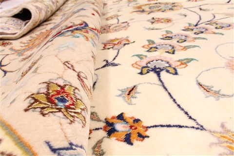 Tabriz Beige Hand Knotted 130 X 168 Area Rug 254-30295 Image 11