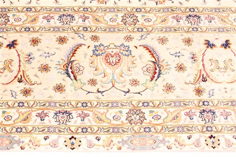 Tabriz Beige Hand Knotted 130 X 168 Area Rug 254-30295 Image 3