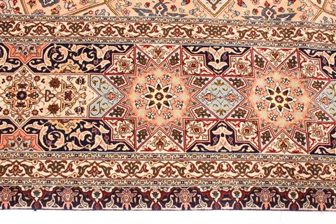 Tabriz Multicolor Hand Knotted 130 X 198 Area Rug 254-30297 Image 2