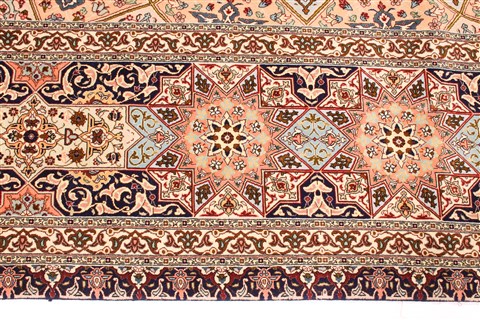 Tabriz Multicolor Hand Knotted 130 X 198 Area Rug 254-30297 Image 4