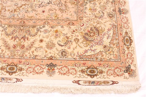 Tabriz Beige Hand Knotted 131 X 165 Area Rug 254-30299 Image 1