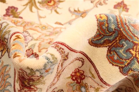 Tabriz Beige Hand Knotted 131 X 198 Area Rug 254-30301 Image 15
