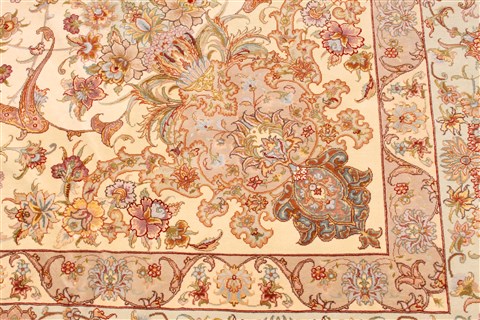 Tabriz Beige Hand Knotted 131 X 198 Area Rug 254-30301 Image 7