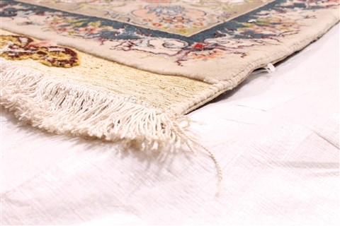 Tabriz Beige Hand Knotted 130 X 200 Area Rug 254-30302 Image 7