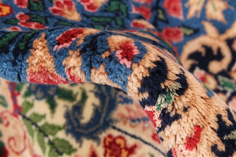 Kerman Red Hand Knotted 30 X 60 Area Rug 255-30305 Image 2
