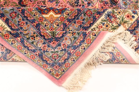 Tabriz Blue Hand Knotted 101 X 142 Area Rug 255-30306 Image 10