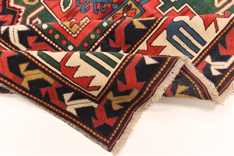 Kazak Red Hand Knotted 69 X 96 Area Rug 255-30318 Image 12