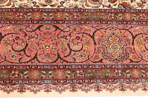 Tabriz Beige Hand Knotted 129 X 177 Area Rug 254-30328 Image 6