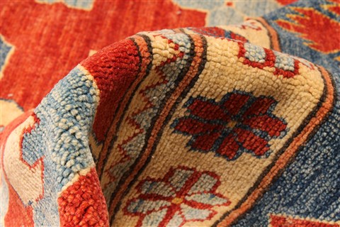 Kazak Beige Hand Knotted 135 X 177 Area Rug 250-30368 Image 9