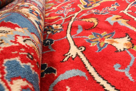 Najaf-abad Red Hand Knotted 102 X 150 Area Rug 250-30371 Image 2