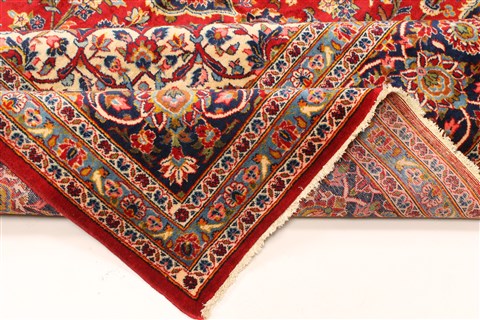 Kashan Red Hand Knotted 102 X 150  Area Rug 250-30373 Image 14