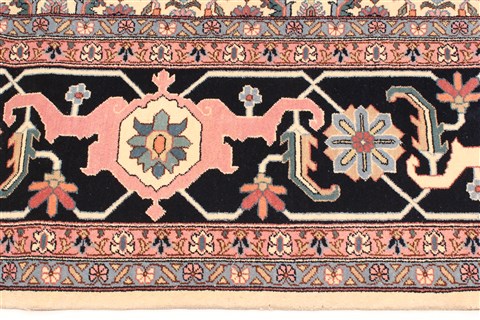 Bidjar Beige Hand Knotted 911 X 142 Area Rug 250-30374 Image 7