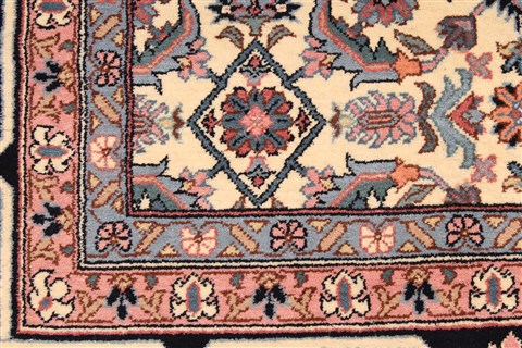 Bidjar Beige Hand Knotted 911 X 142 Area Rug 250-30374 Image 8