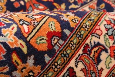 Tabriz Green Hand Knotted 99 X 132 Area Rug 255-30377 Image 9