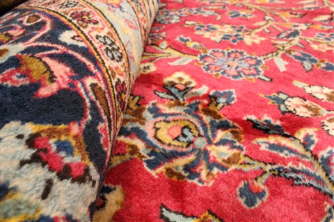 Kashan Red Hand Knotted 114 X 156  Area Rug 250-30390 Image 2