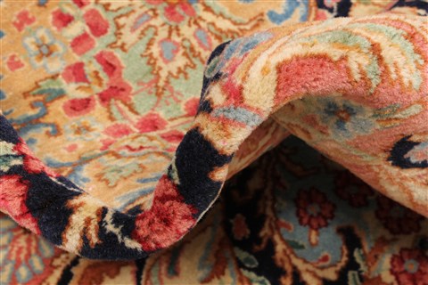 Kerman Red Hand Knotted 112 X 168 Area Rug 250-30391 Image 3