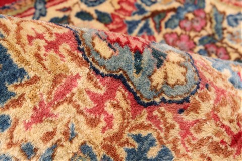 Kerman Red Hand Knotted 129 X 1510 Area Rug 250-30397 Image 9