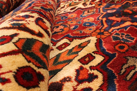 Bakhtiar Beige Hand Knotted 101 X 140 Area Rug 250-30399 Image 14