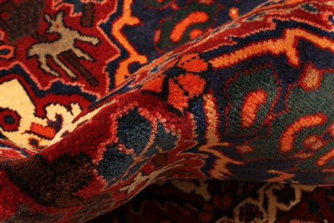 Bakhtiar Beige Hand Knotted 101 X 140 Area Rug 250-30399 Image 2