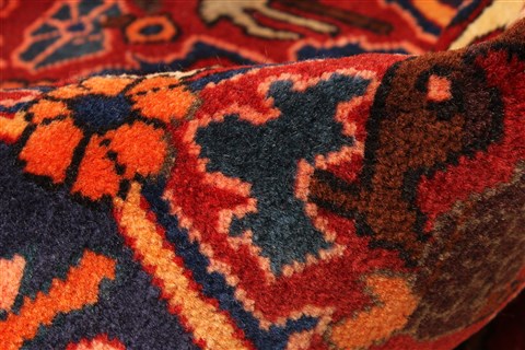 Bakhtiar Beige Hand Knotted 101 X 140 Area Rug 250-30399 Image 4