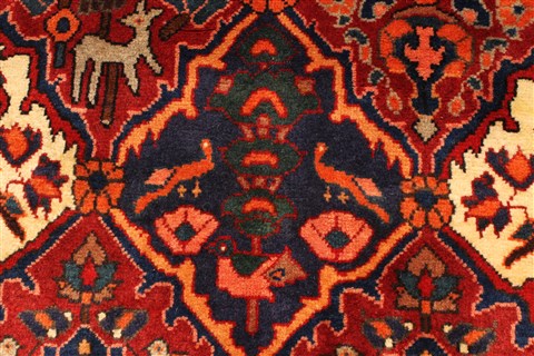 Bakhtiar Beige Hand Knotted 101 X 140 Area Rug 250-30399 Image 5