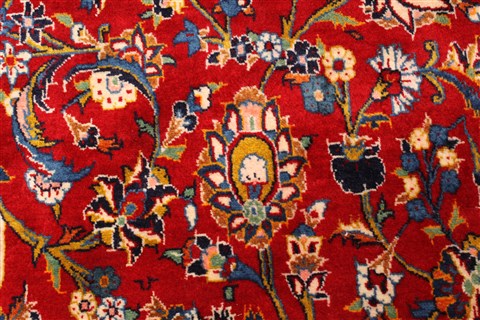 Kashan Red Hand Knotted 111 X 166 Area Rug 250-30408 Image 10