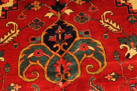 Heriz Beige Hand Knotted 116 X 166 Area Rug 250-30410 Image 3
