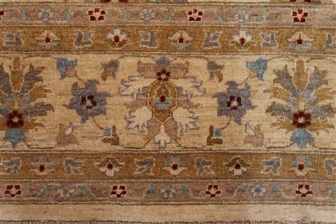 Pishavar Beige Machine Made 84 X 115 Area Rug 400-30417 Image 2