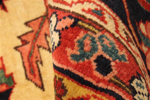 Heriz Red Hand Knotted 116 X 166 Area Rug 250-30420 Image 14