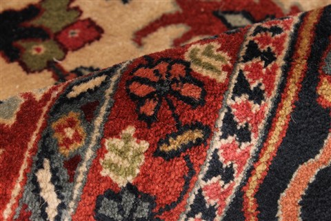 Agra Red Hand Knotted 121 X 151 Area Rug 250-30429 Image 10