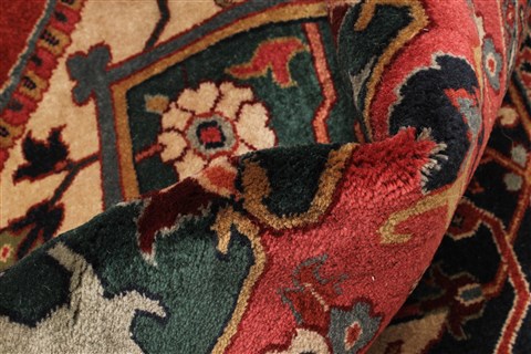 Agra Red Hand Knotted 121 X 151 Area Rug 250-30429 Image 11
