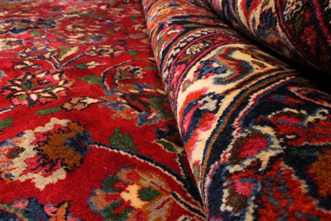 Mashad Red Hand Knotted 104 X 160 Area Rug 250-30450 Image 2