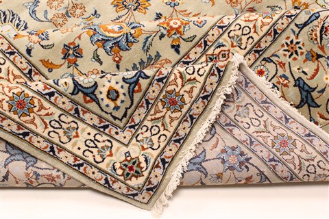 Kashan Blue Hand Knotted 119 X 184  Area Rug 250-30456 Image 8