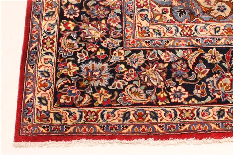 Najaf-abad Red Hand Knotted 99 X 145 Area Rug 250-30457 Image 6