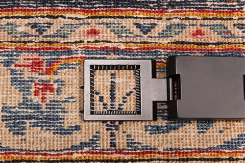 Kashan Beige Hand Knotted 1010 X 144  Area Rug 250-30458 Image 6