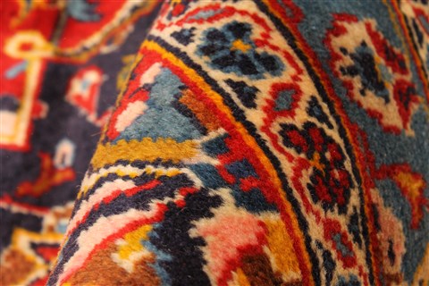 Kashan Red Hand Knotted 117 X 165  Area Rug 250-30462 Image 5