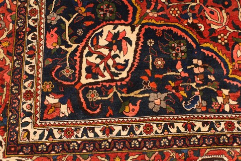 Bakhtiar Beige Hand Knotted 104 X 146 Area Rug 250-30474 Image 9