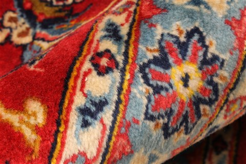 Yazd Red Hand Knotted 118 X 159 Area Rug 250-30477 Image 4