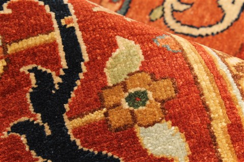 Serapi Beige Hand Knotted 139 X 159 Area Rug 250-30484 Image 5
