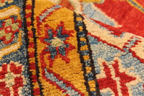 Kazak Orange Hand Knotted 129 X 169 Area Rug 250-30487 Image 3