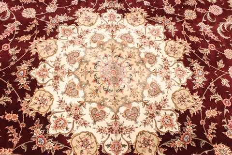 Tabriz Beige Hand Knotted 120 X 150 Area Rug 250-30489 Image 1