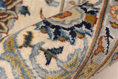Kashan Blue Hand Knotted 126 X 171 Area Rug 250-30490 Image 10