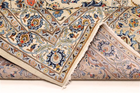 Kashan Blue Hand Knotted 126 X 171 Area Rug 250-30490 Image 6