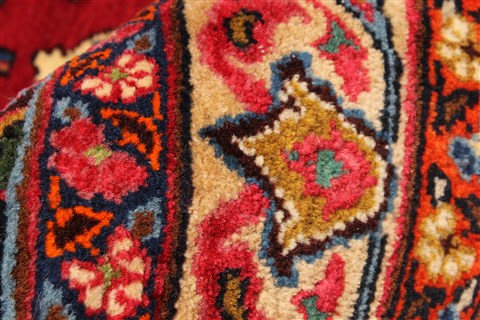 Khorasan Red Square Hand Knotted 118 X 131 Area Rug 250-30496 Image 11