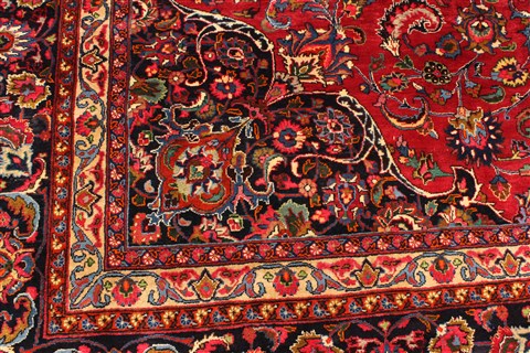 Khorasan Red Square Hand Knotted 118 X 131 Area Rug 250-30496 Image 3