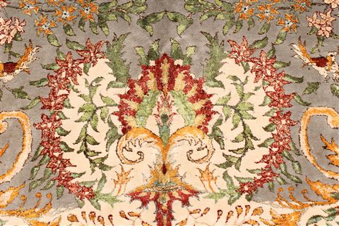 Tabriz Green Hand Knotted 120 X 185 Area Rug 250-30505 Image 8