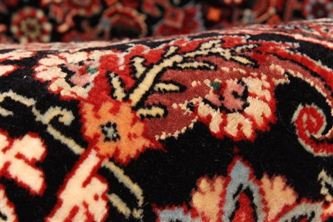Bidjar Beige Hand Knotted 113 X 128 Area Rug 250-30510 Image 10
