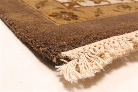 Agra Beige Square Hand Knotted 121 X 122 Area Rug 250-30520 Image 2